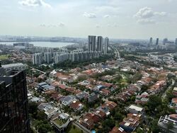 the-trilinq photo thumbnail #12